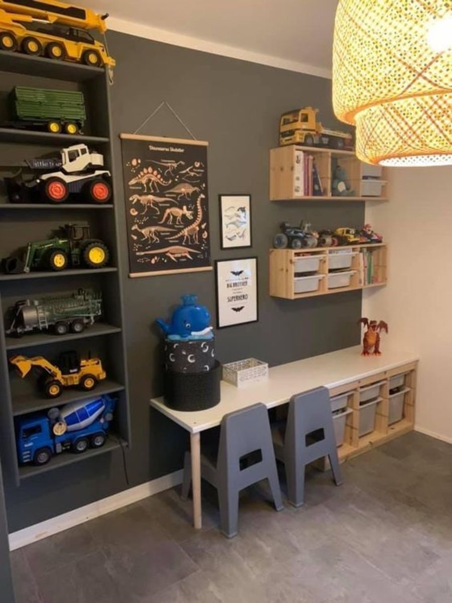 We DIYed a Baseball Lamp. Oh yes we did!